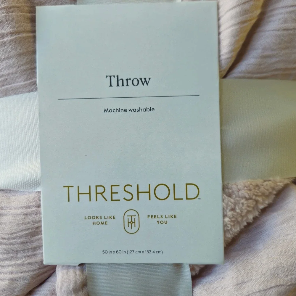 New! Threshold Pink Gauze to Sherpa Reversible Blanket 50x60 Baby Shower Bridal